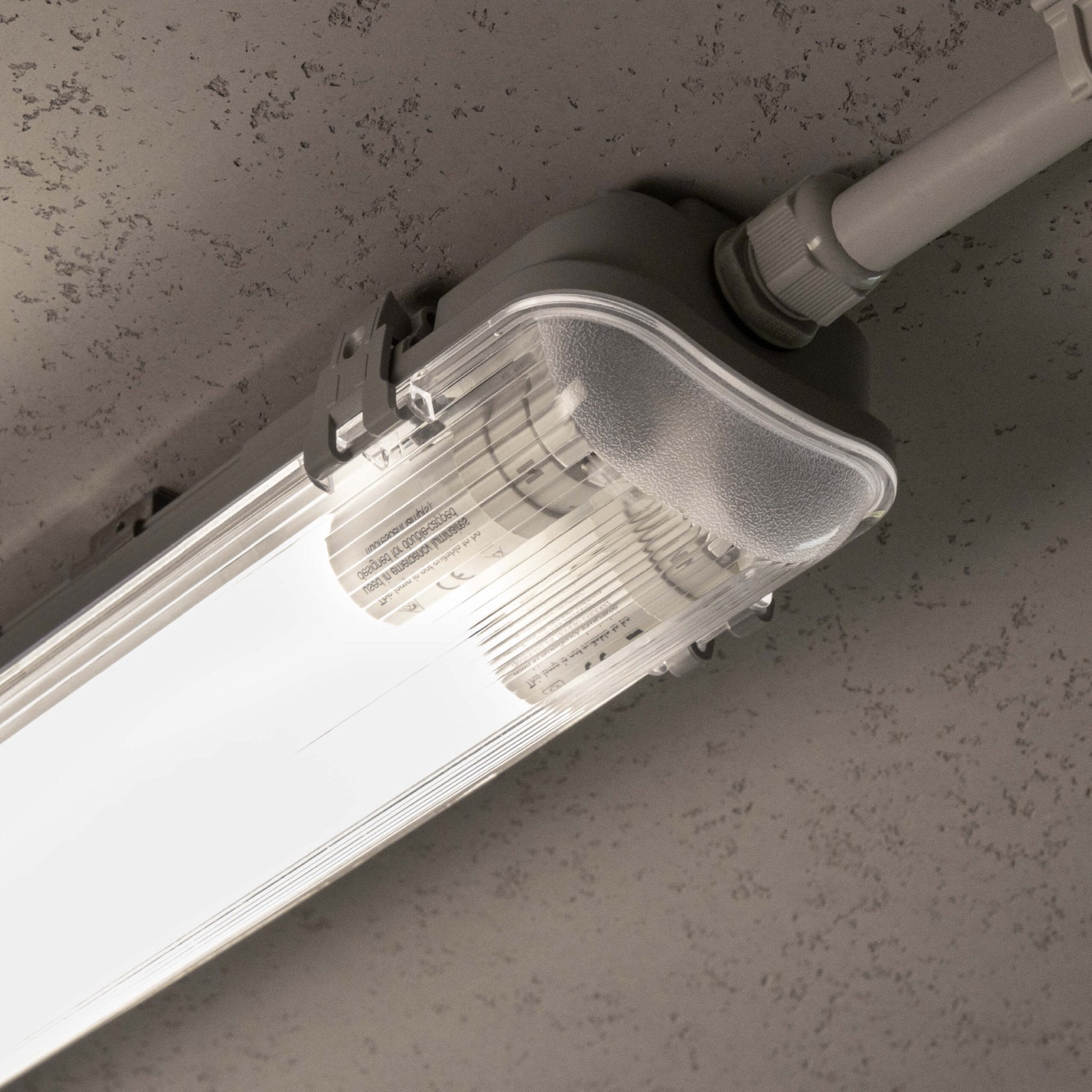 Dubbele LED TL Lamp 60 cm met 2 LED tl buizen kopen? - LED.nl